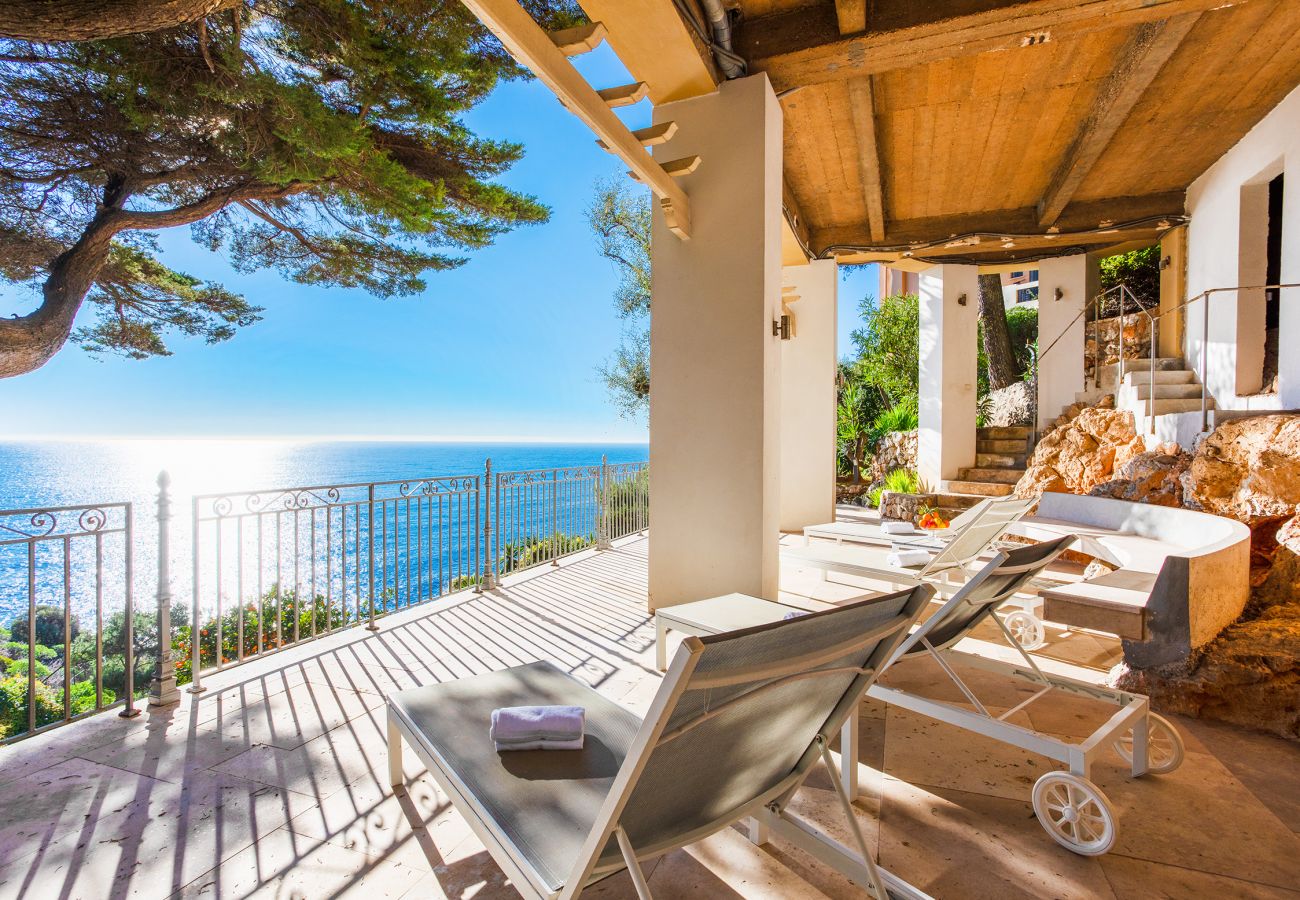 Terrasse mit wunderschönem Meerblick