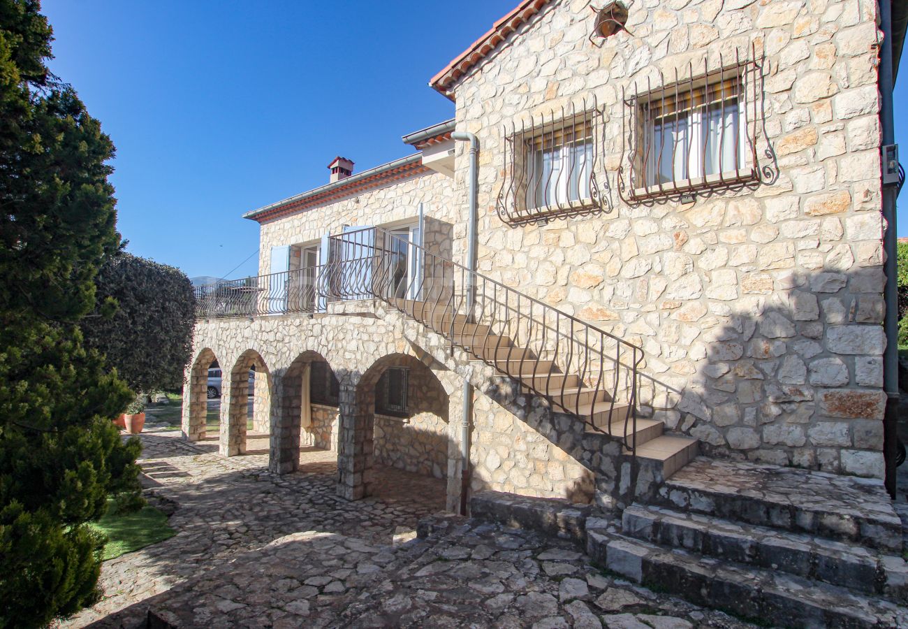 Villa in Roquefort-les-Pins - HSUD0043-La Bastide