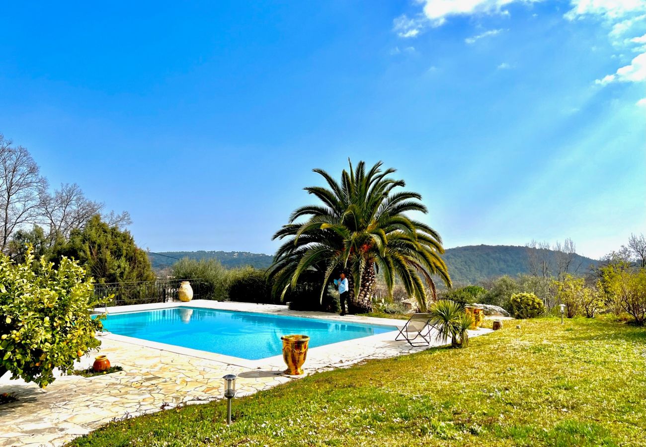 Villa in Tourrettes-sur-Loup - VILLA CEDRAT VI4270 by Riviera Holiday Homes