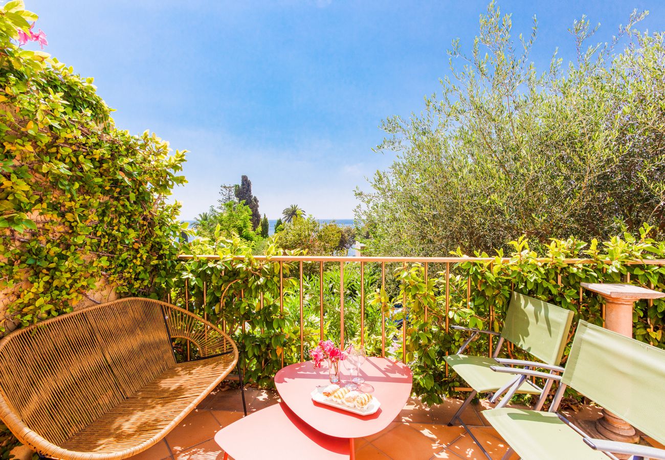 Terrasse mit Meerblick