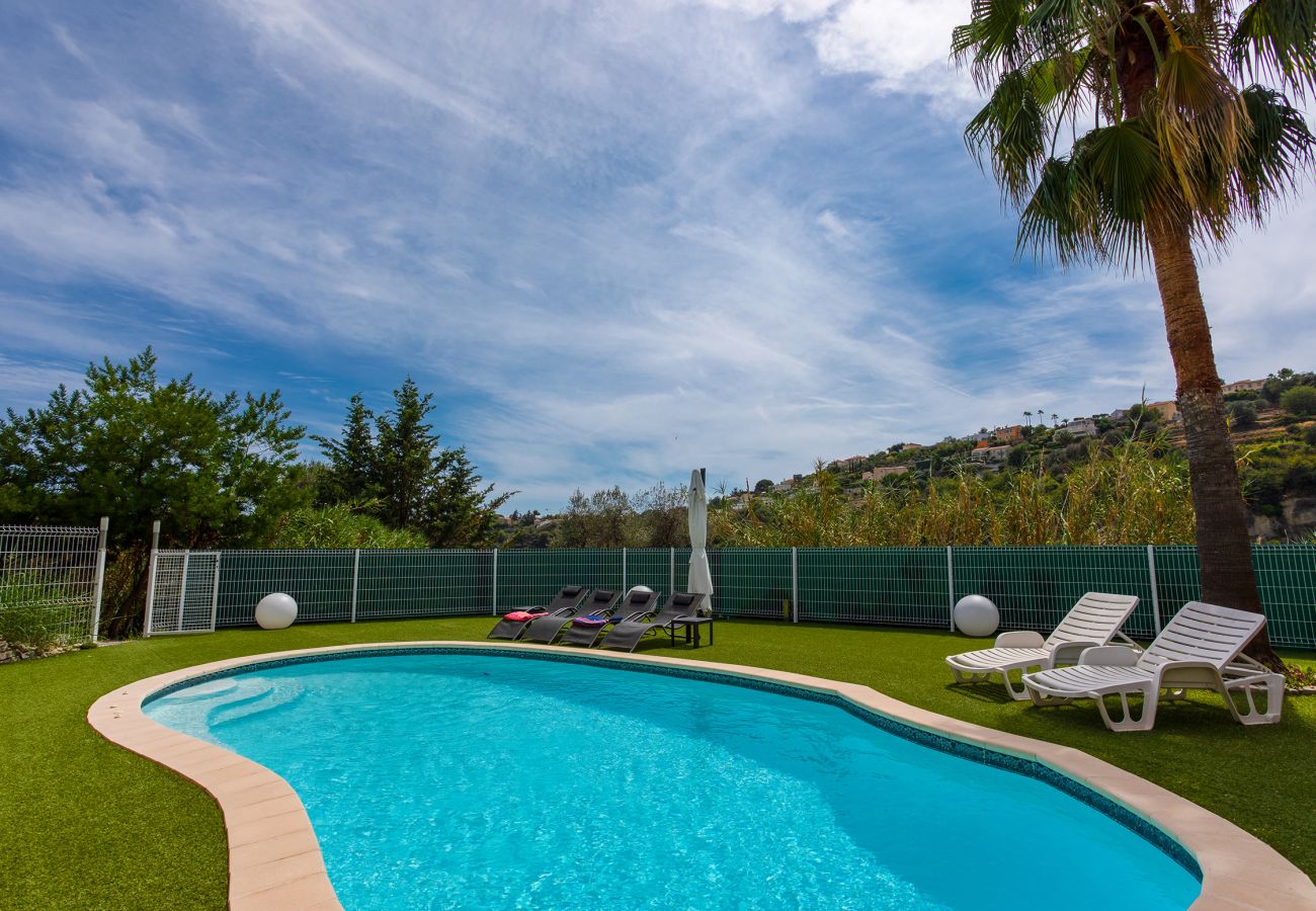 Villa in Nizza - Villa Escalinada VI4310 By Riviera Holiday Homes