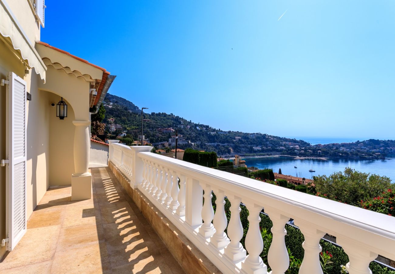 Villa in Villefranche-sur-Mer - VILLA  BELLE VUE VI4394 By Riviera Holiday Homes