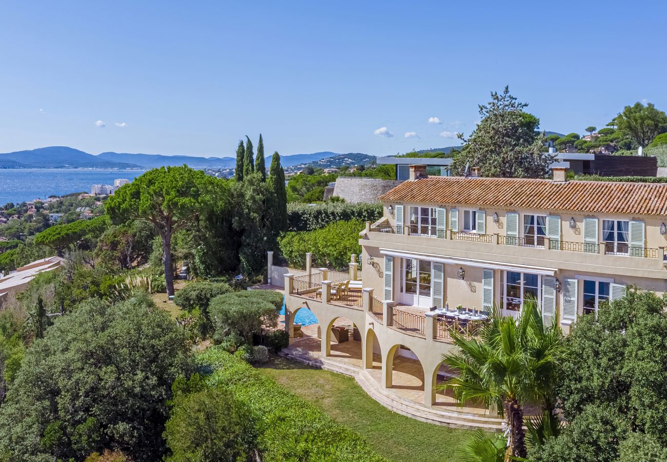 Villa à Sainte-Maxime - 83AZUR · La Belle Aude