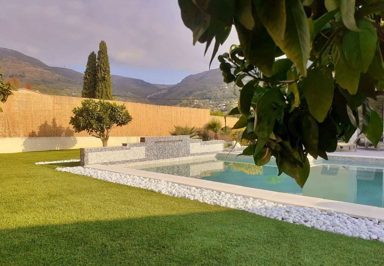 Villa à Saint Paul de Vence - HSUD0058-Les Castagniers