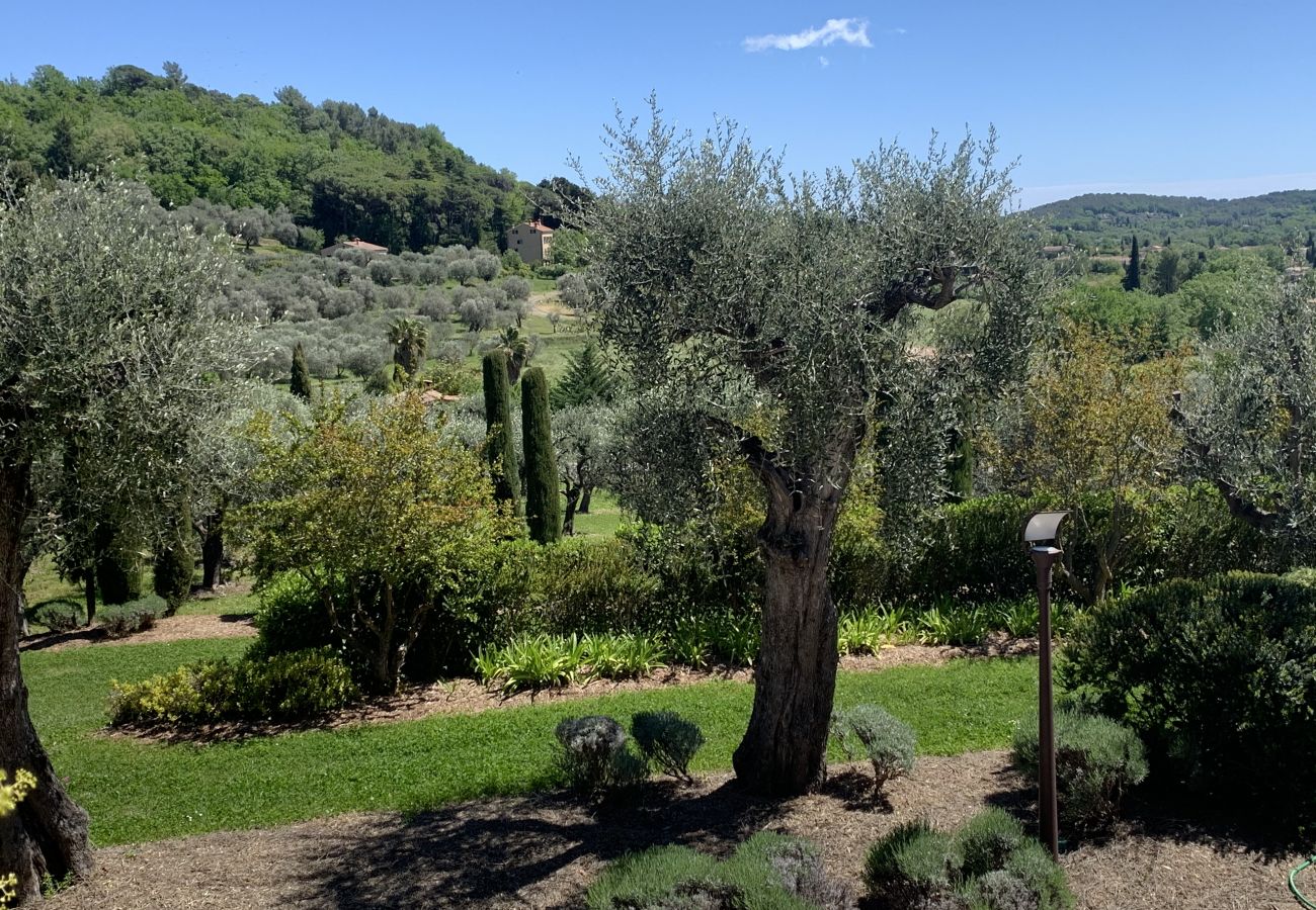 Villa à Châteauneuf-Grasse - Villa d'Ock-en-Bourg