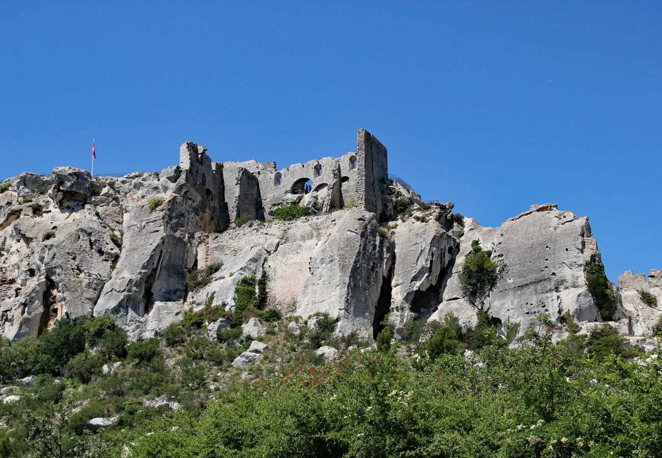 Villa à Saint-Etienne-du-Grès - 13REMY - Aznif