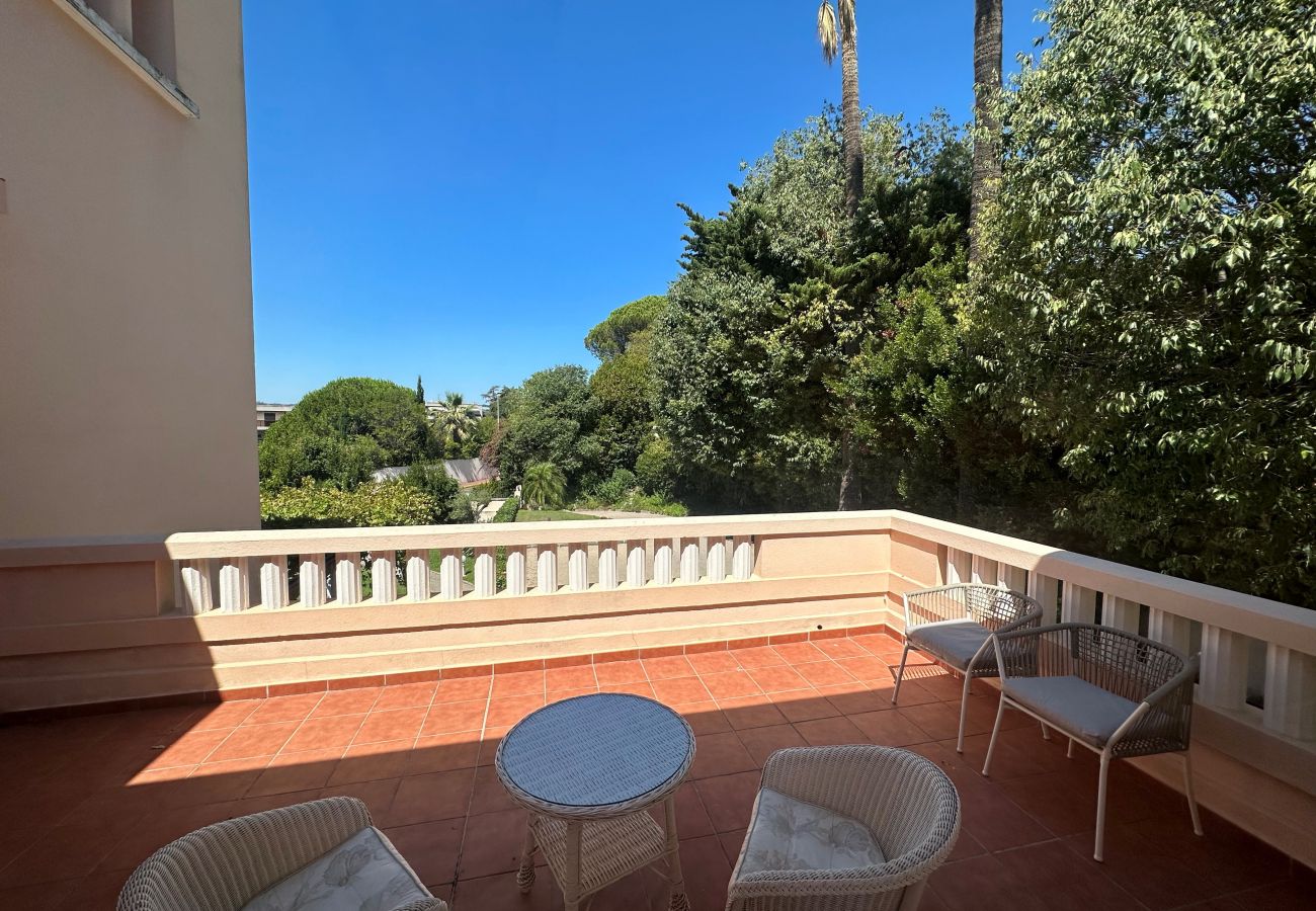 Villa in Cannes - Villa Piscine jardin 10pers /LA GLORIETTE