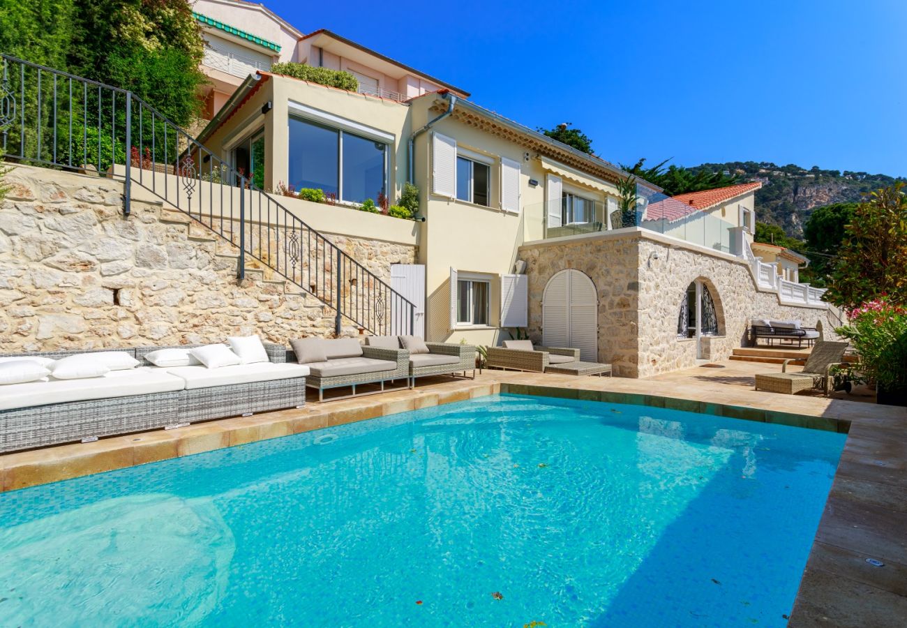 Villa in Villefranche-sur-Mer - VILLA  BELLE VUE VI4394 By Riviera Holiday Homes