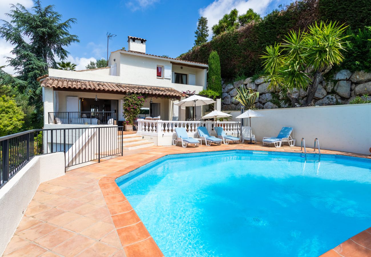 Villa in Nice - VILLA HATELMA VI4404 By Riviera Holiday Homes