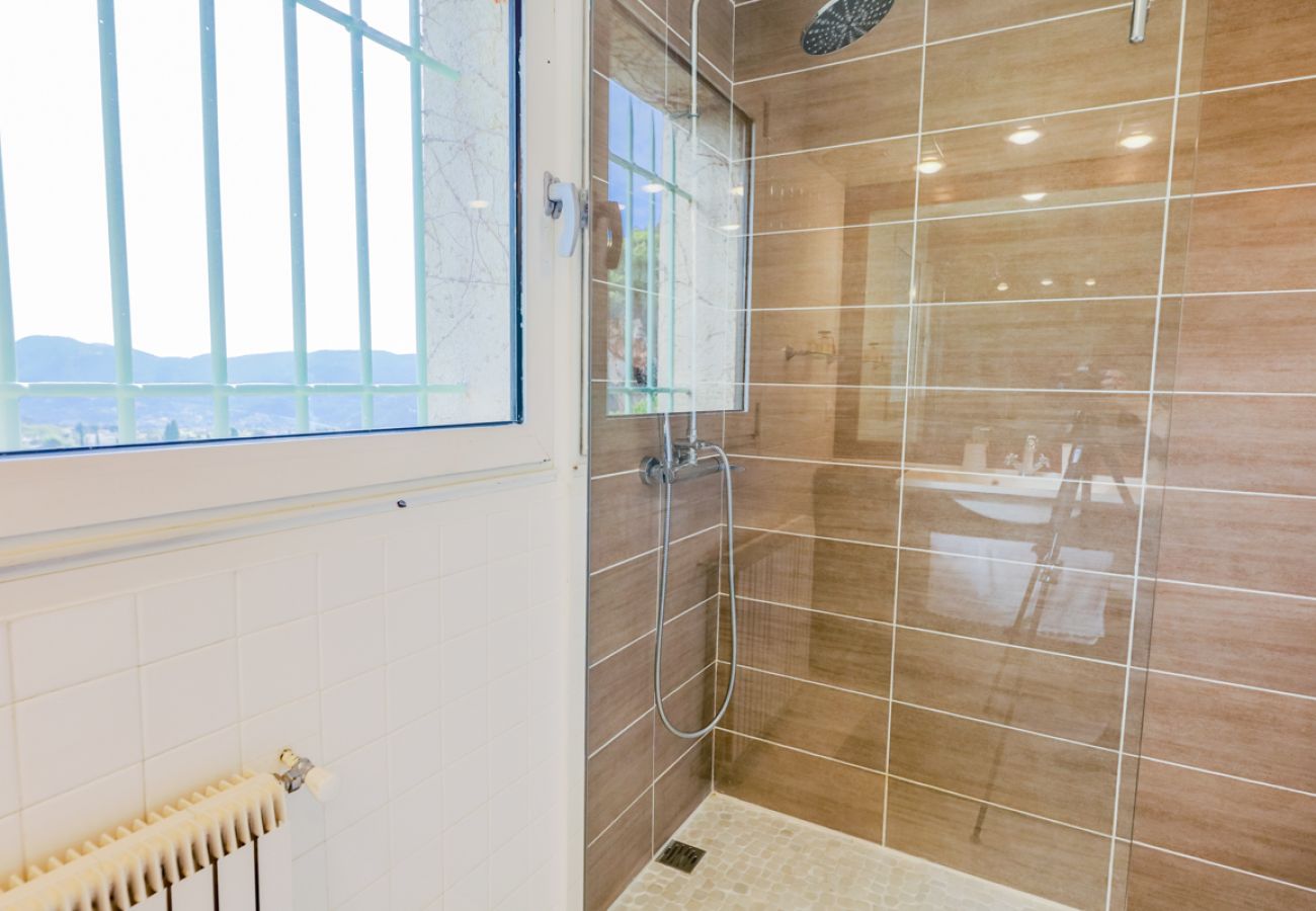 Bathroom with walk-in shower