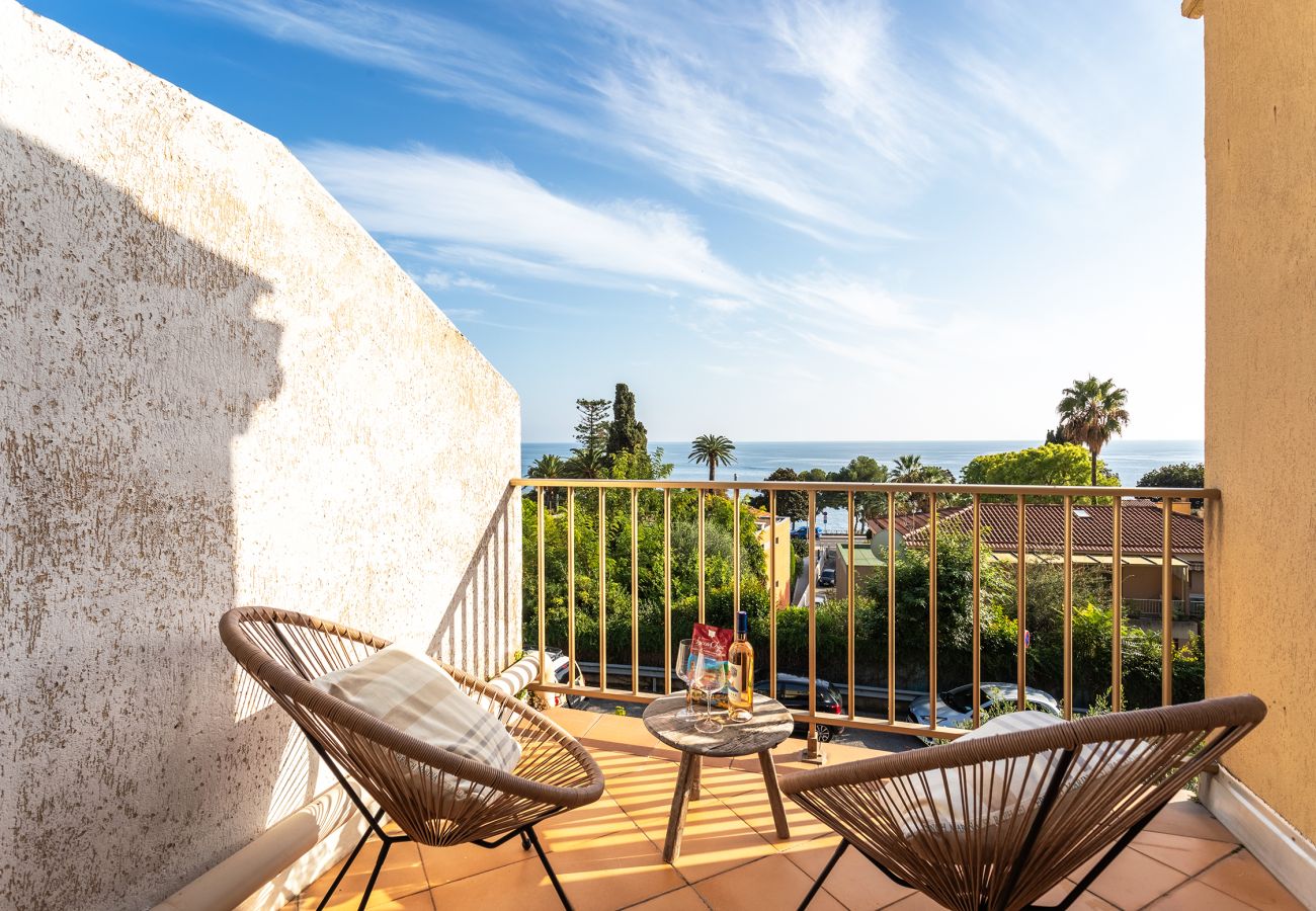 Villa in Eze - VILLA LUNA VI4339 By Riviera Holiday Homes