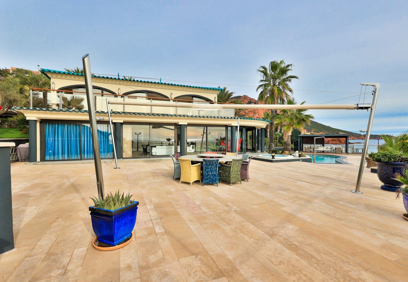 Villa in Agay - Villa Coralline