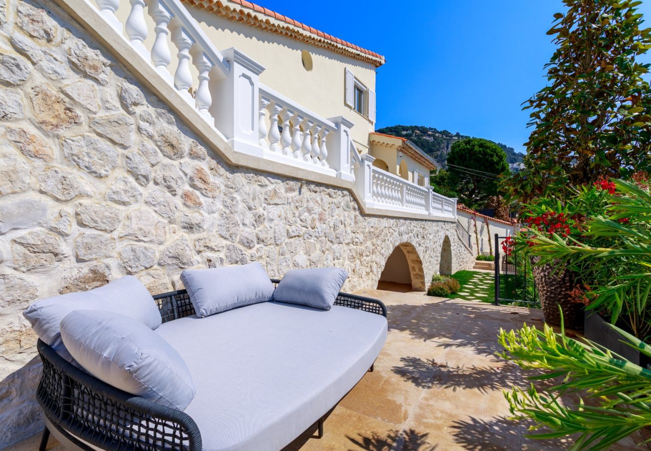 Villa in Villefranche-sur-Mer - VILLA  BELLE VUE VI4394 By Riviera Holiday Homes