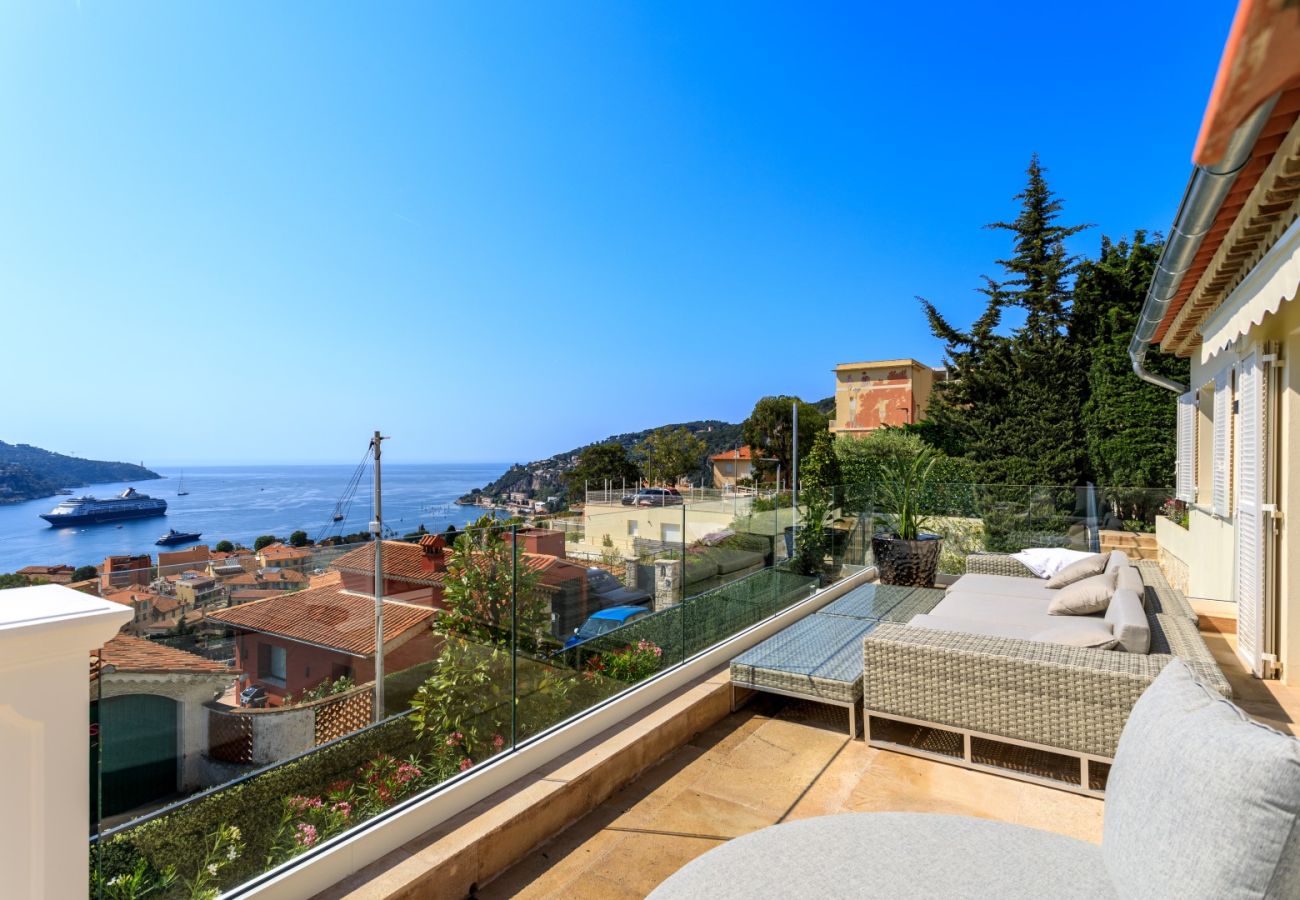 Villa in Villefranche-sur-Mer - VILLA  BELLE VUE VI4394 By Riviera Holiday Homes