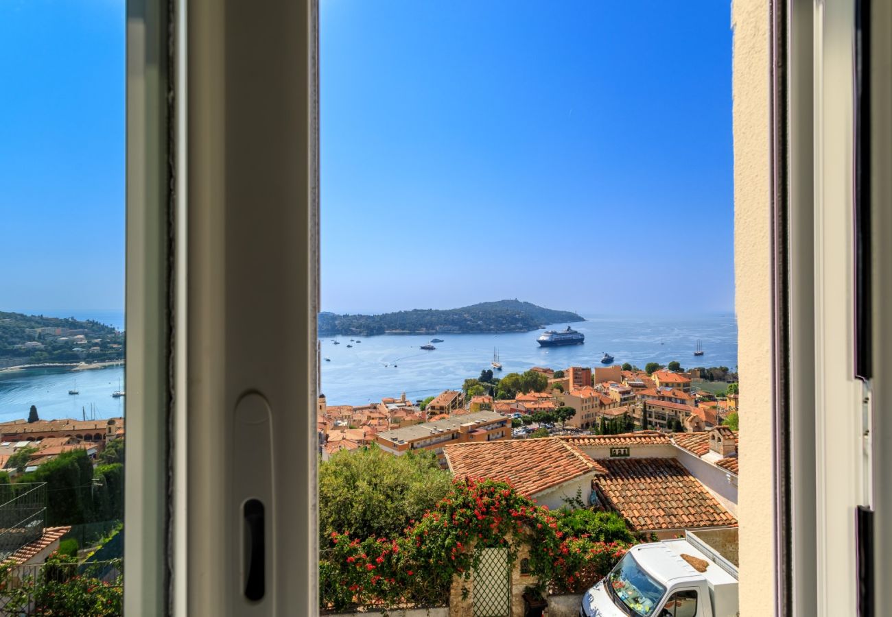 Villa in Villefranche-sur-Mer - VILLA  BELLE VUE VI4394 By Riviera Holiday Homes